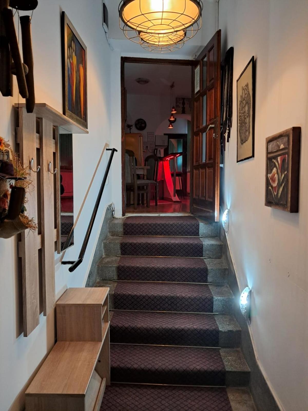 Hostel Scandic Сараево Экстерьер фото
